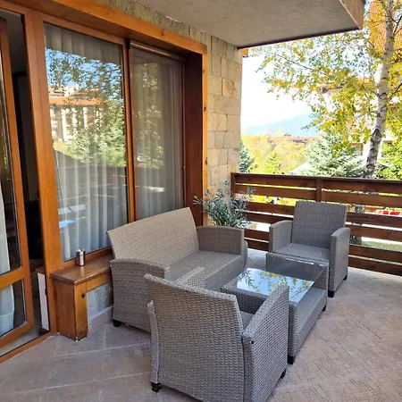 Apartment Cozy In Luxury St Ivan Rilski -free Wellness & Parking-